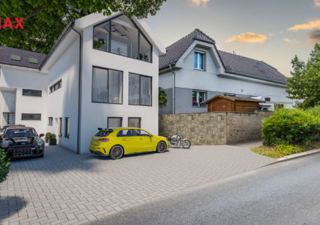Prodej rodinného domu s možností přestavby na dům o více bytových jednotkách v ul. Českobrodská P9.
